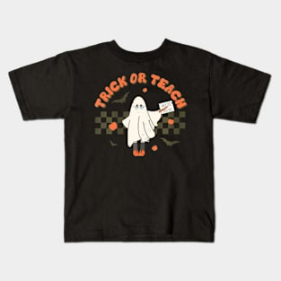 Cute Teacher Halloween Groovy Ghost Halloween Trick Or Teach Kids T-Shirt